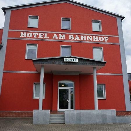 Hotel Am Bahnhof Waren  Exterior foto